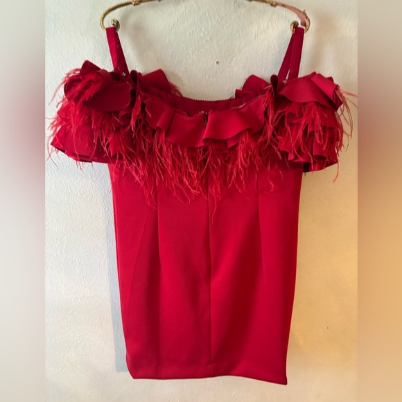 Badgley‎ Mishka Red Off-Shoulder Dress - Picture 5 of 9